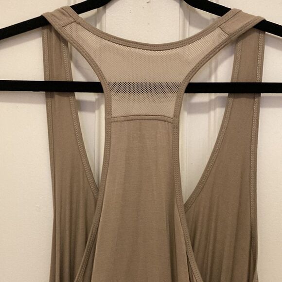 9/15 NWT Exclusively at Saks Fifth Avenue Tunic Top/Coverup in khaki. Size Small - Picture 3 of 9